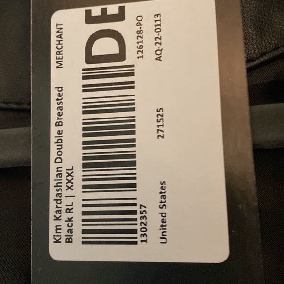 Double breasted leather jacket - Picture 9 of 16